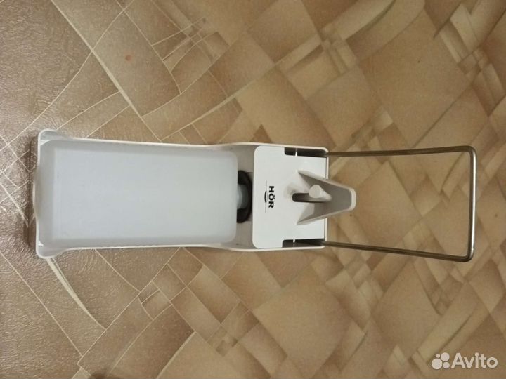 Дозатор локтевой