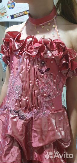 Платье праздничное