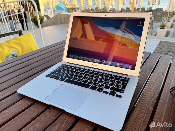 Apple MacBook Air 2017 для фрилансеров