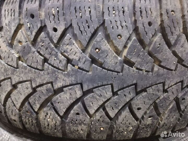 Nokian Tyres Hakkapeliitta 4 235/60 R18 107T