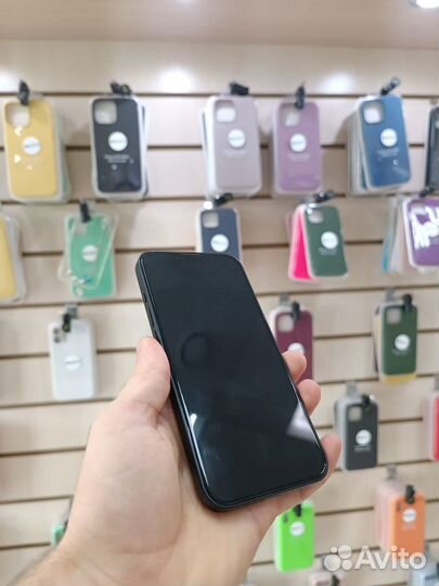 iPhone 13, 256 ГБ