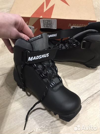 Лыжные ботинки madshus 33 размер