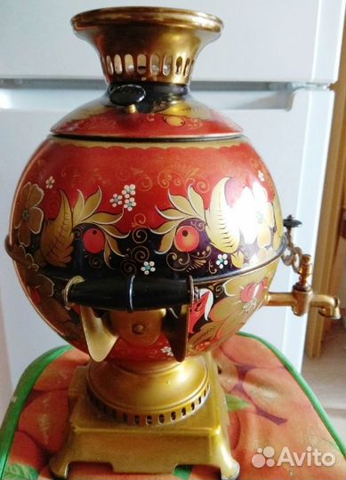 Самовар электрический расписной ' Хохлома