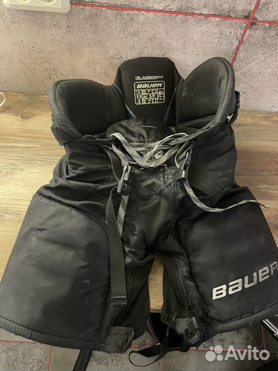 Хоккейные шорты bauer nexus 1n и краги