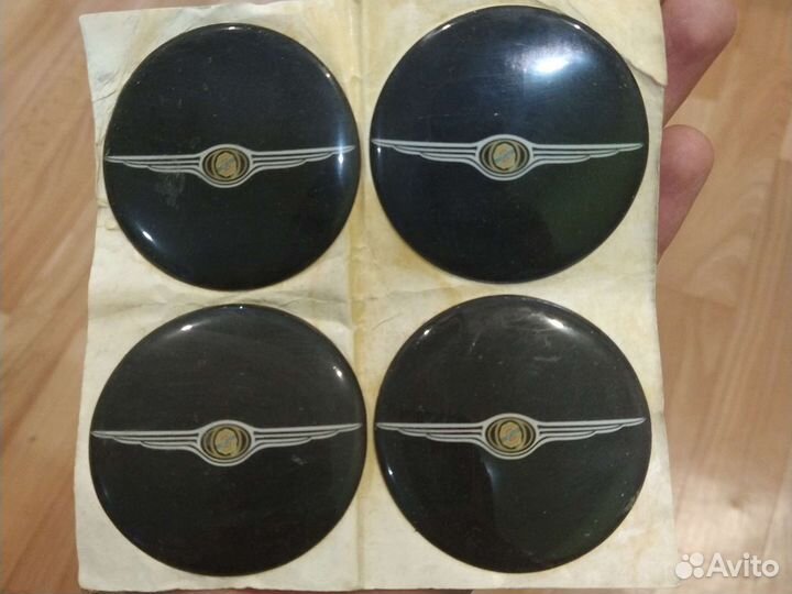 Наклейки на колеса Крайслер