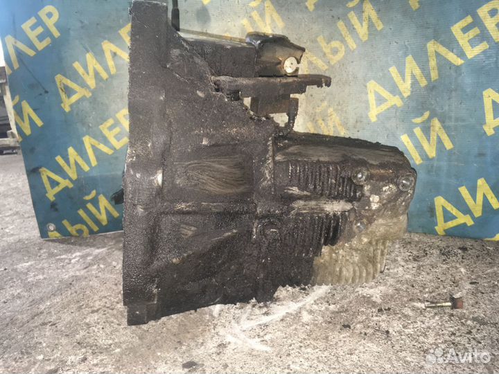 Коробка передач Nissan Primera P10