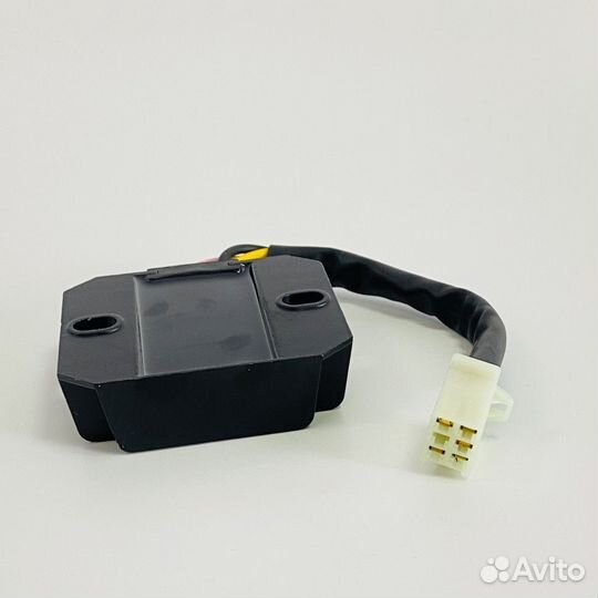 Стабилизатор (реле-регулятор) напряжения 5-ти пров