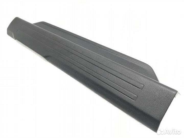 Накладка порога передняя левая Mitsubishi Pajero