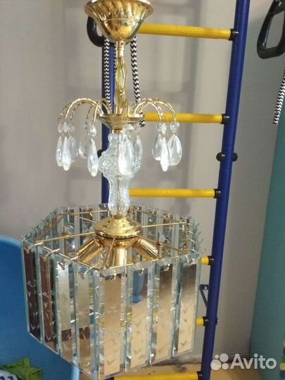 Люстра потолочная бу