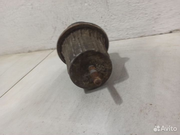 Подушка двигателя Лексус