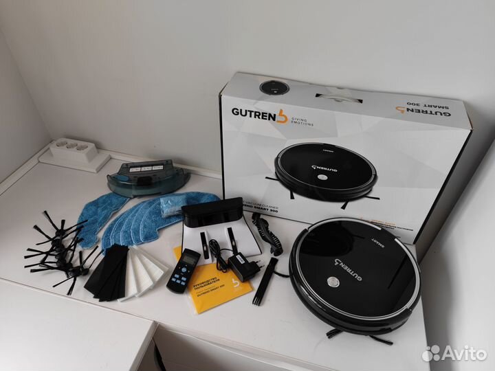 Робот-пылесос gutrend smart 300