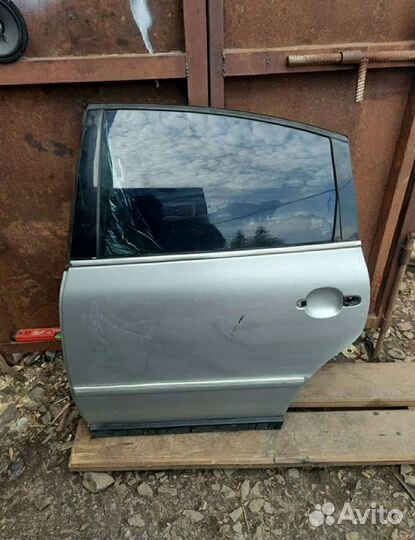 Двери на Фольксваген Пассат Б5+