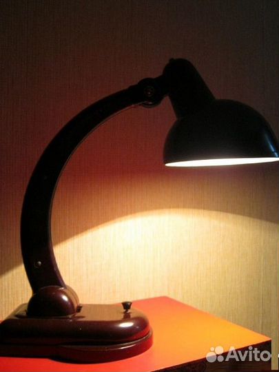 Лампа СССР нквд и Радиоприемник vef 202