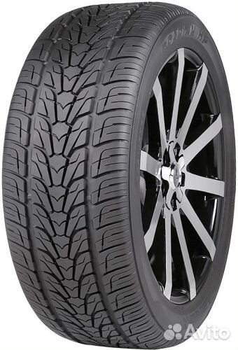 Nexen Roadian HP 285/45 R22