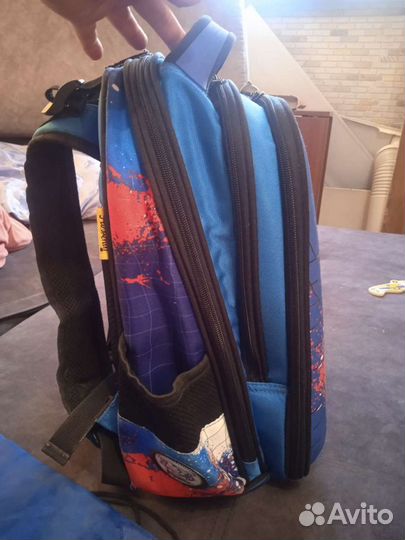 Школьный рюкзак