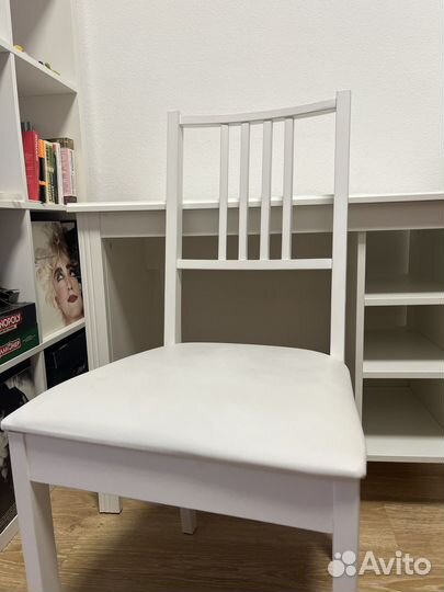 Стол IKEA со стулом