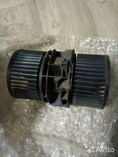 Вентилятор печки Рено fluence