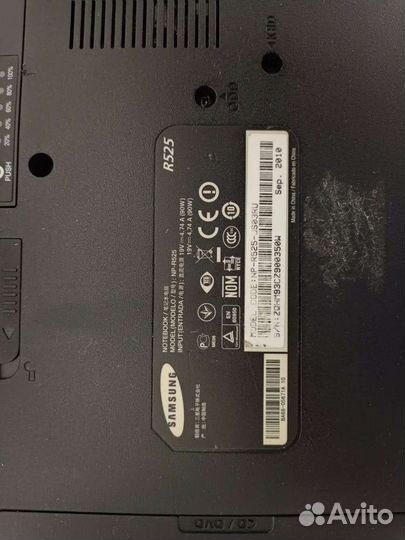 Ноутбук Samsung R525-JS03