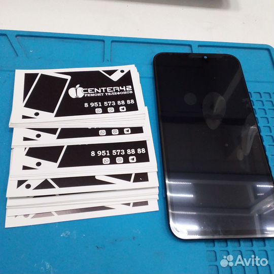 Дисплей на iPhone XR