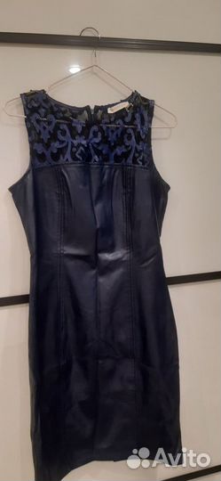 Женское кожаное платье 42-44 с отдельным шлейфом