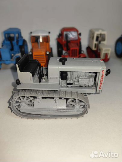 Трактора 1:43