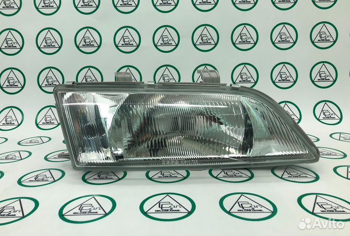 Фара основная правая Nissan Primera II P11