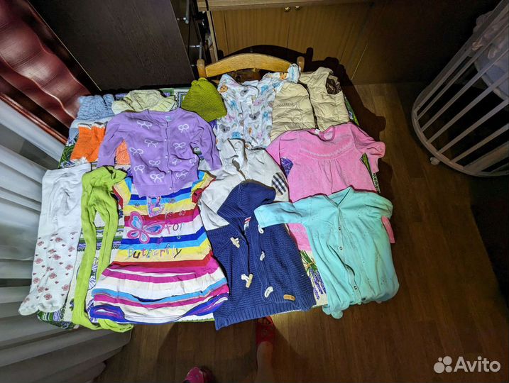 Детские вещи (на девочку 0-12 месяцев)
