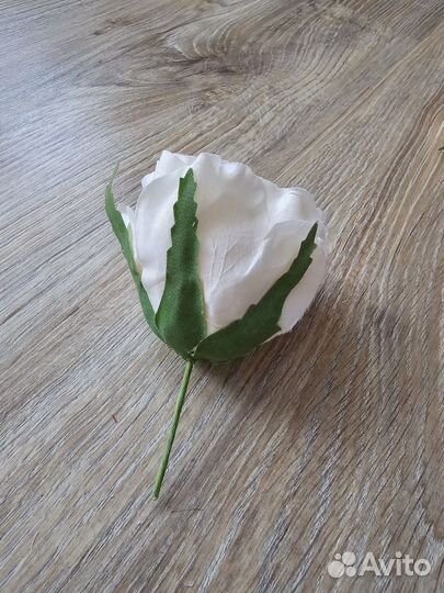 Искусственные цветы. Роза айвори 13 шт. Бу