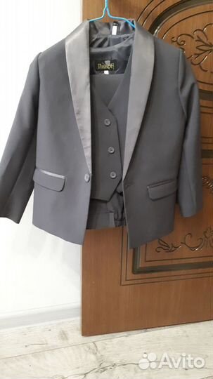 Костюмы на выпускнрй в д/с и в школу