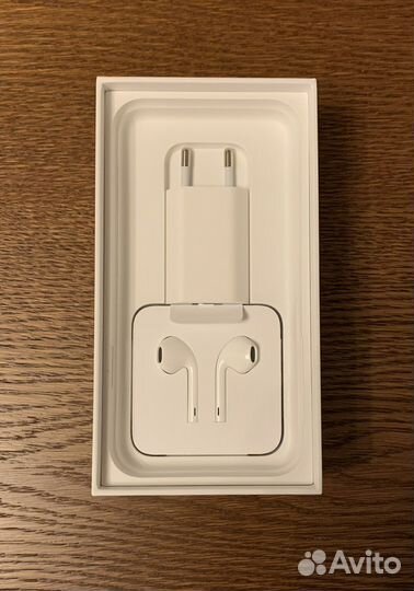 Наушники Apple EarPods, зарядка Apple оригинал