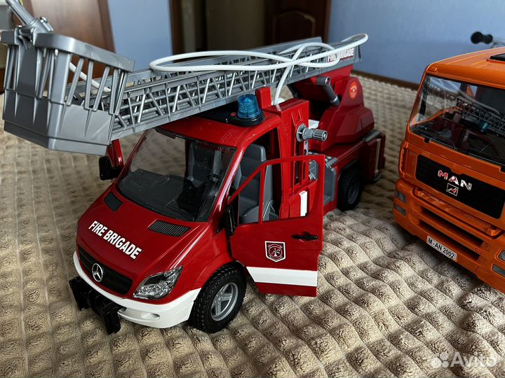 Пожарная машина bruder