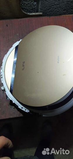 Робот пылесос на запчасти