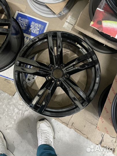 Диски R20 разноширокие Style 754m на BMW