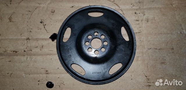 Audi A6 (C6) Шкив ремня BDW 2.4 2004-2008 год