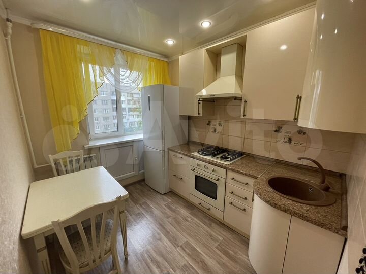 2-к. квартира, 50,3 м², 7/10 эт.