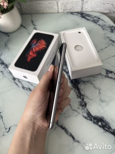 iPhone 6S, 32 ГБ