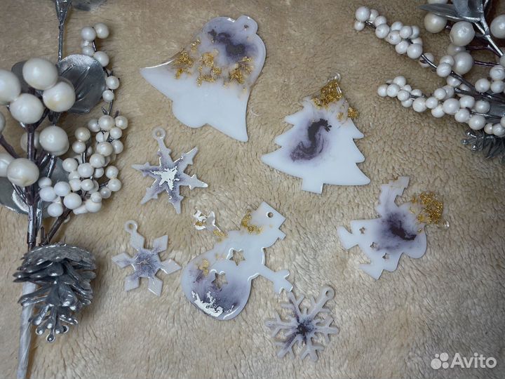 Ёлочные игрушки из эпоксидной смолы