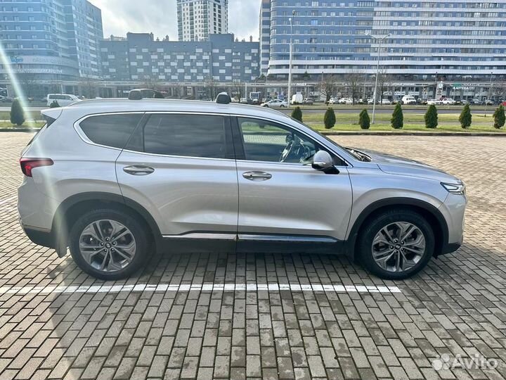 Hyundai Santa Fe 2.0 AT, 2019, 178 000 км