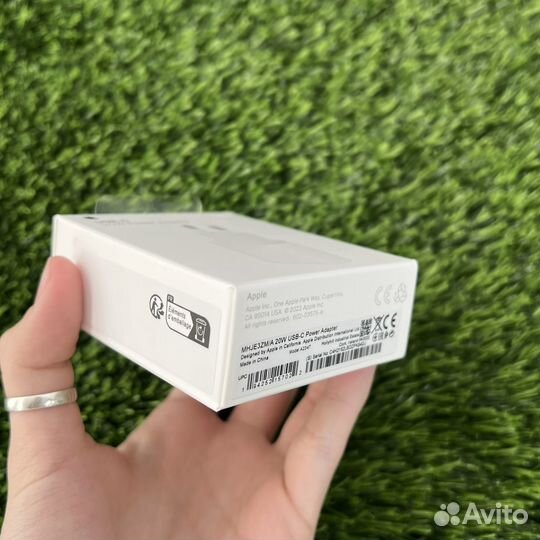 Оригинальный адаптер питания Apple 20w для iPhone