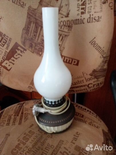 Лампа настольная