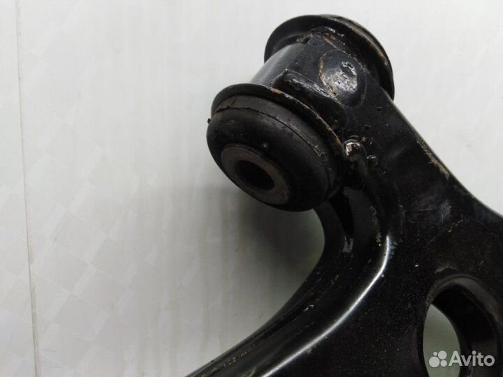 Рычаг подвески передний правый Mazda 3 BK