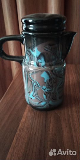 Глиняный кувшин