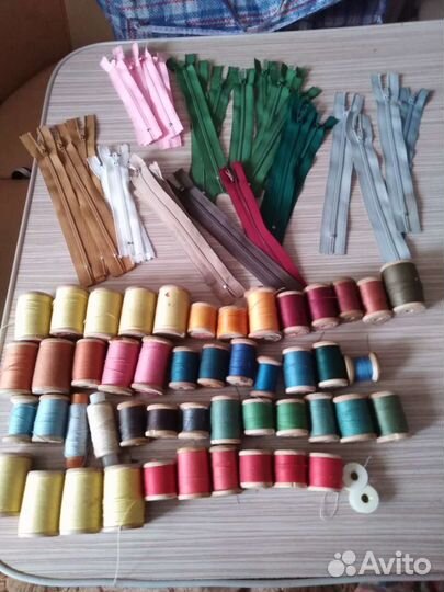 Нитки для шитья