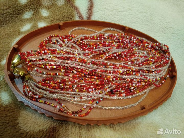 Бусы, бисер