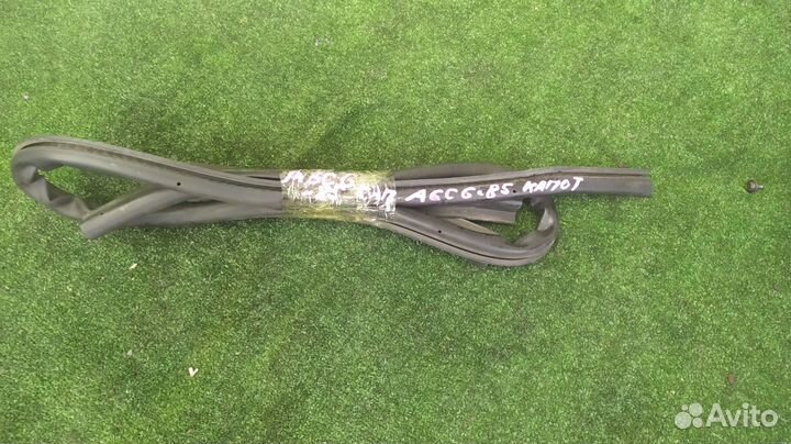 Уплотнение под капот Audi A6 Allroad C5 BES 2004