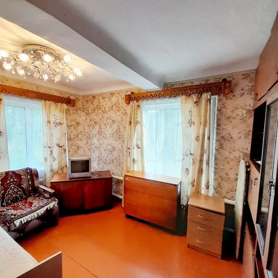 Дом 35 м² на участке 16 сот.