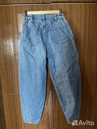 Джинсы