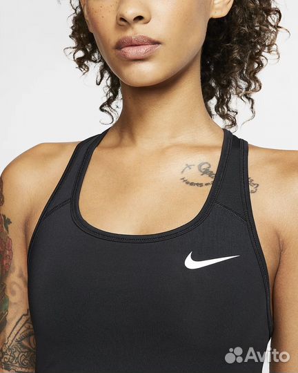 Nike Swoosh спортивный бюстгалтер браллет топ бра