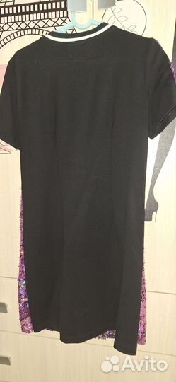 Продам нарядное платье для девочки