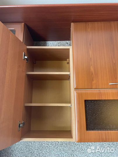 Кухонный гарнитур+ плита и духовка